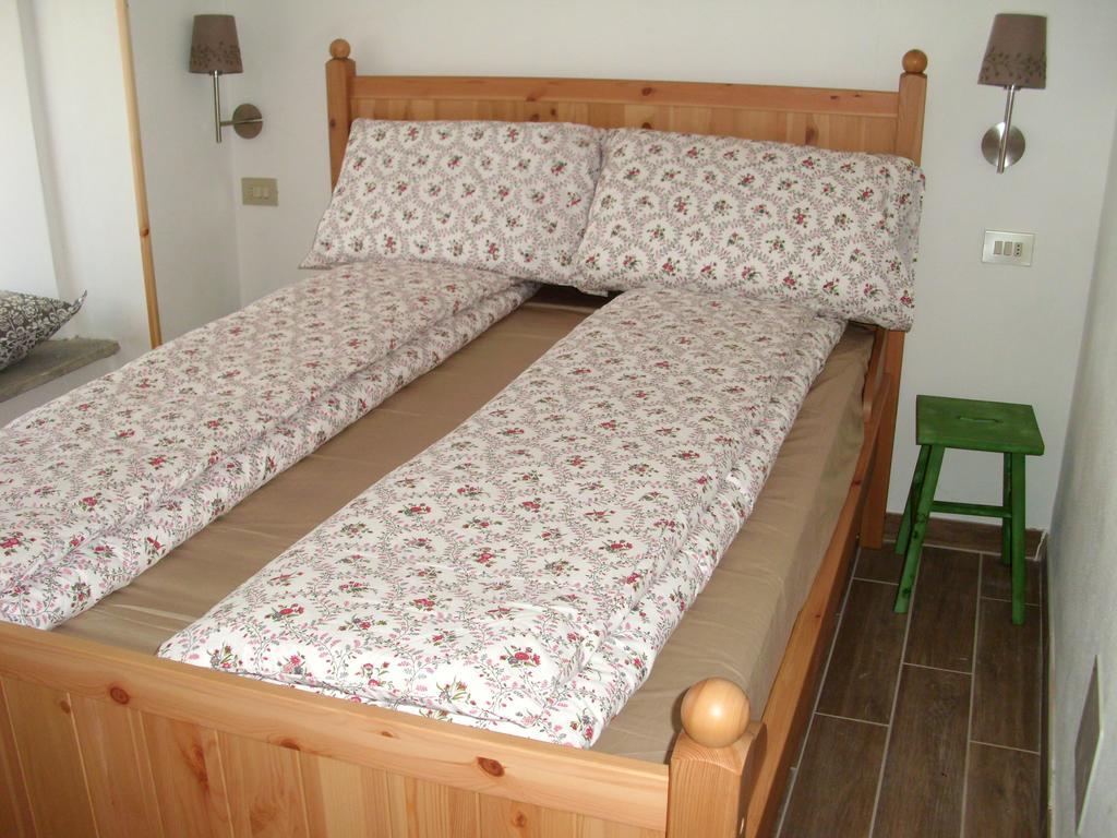 Maison Torrent Bed & Breakfast Doues Eksteriør bilde